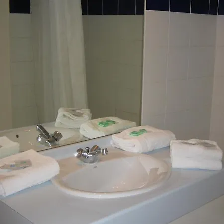 Nemea Val Dancelle Otel 2*