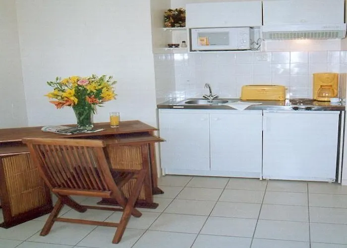 Nemea Val Dancelle *